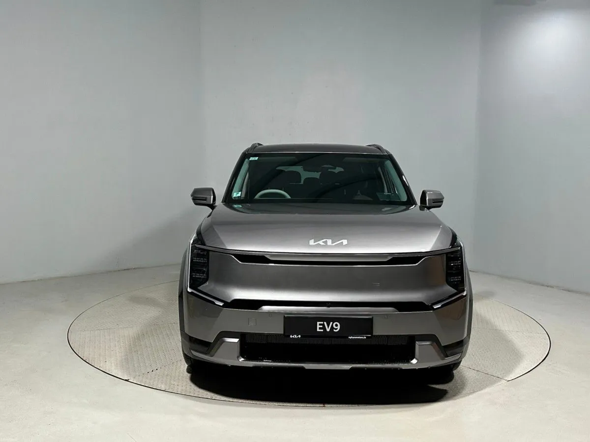 Kia EV9 Earth 0% Finance 251 (2025) - Image 3