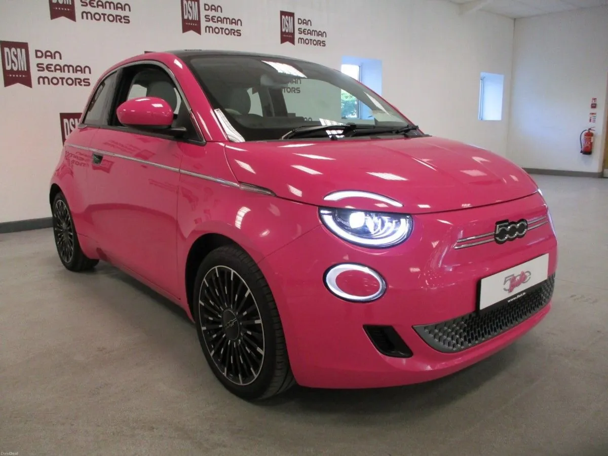 NEW 261 OFFERS 3.9%-Fiat 500e La Prima EV in Pink- - Image 3
