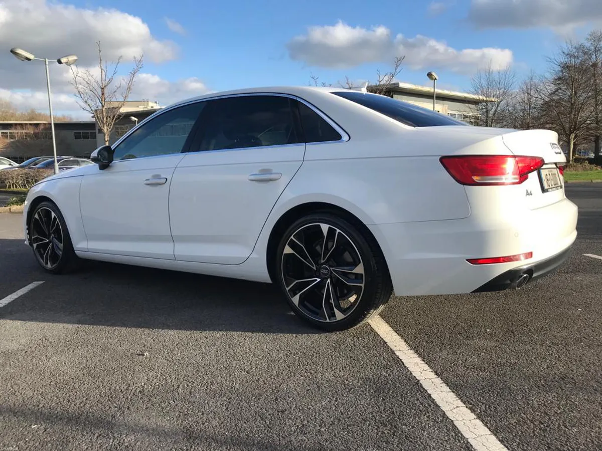 2018 AUDI A4 ULTRA**150BHP SPORT** - Image 5