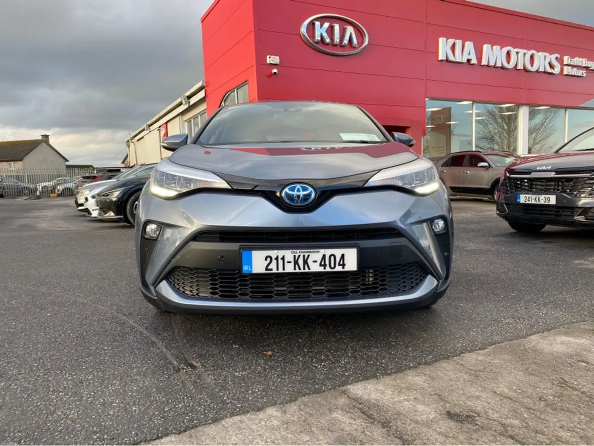 Toyota C-HR 1.8 Hybrid Sportmono 4DR Sport Auto - Image 2