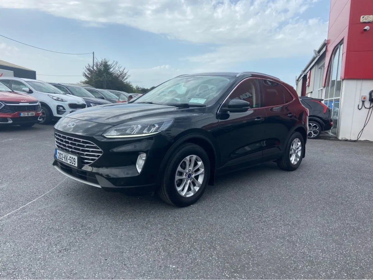 Ford Kuga Titanium 5DR 1.5 TD 120 S6.2 M6 F - Image 6