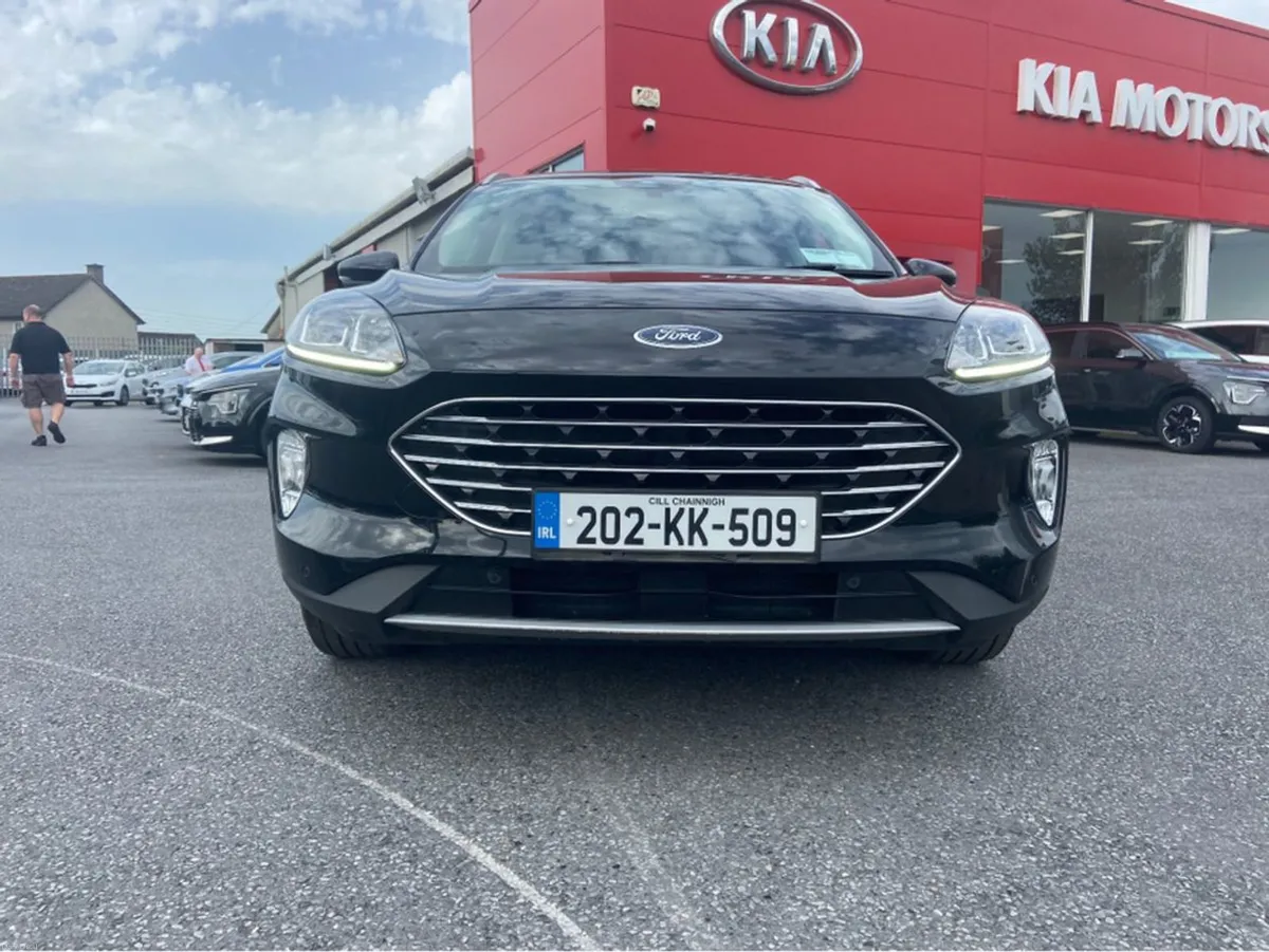 Ford Kuga Titanium 5DR 1.5 TD 120 S6.2 M6 F - Image 2
