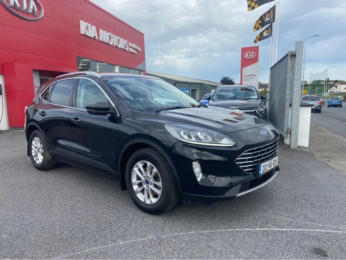 Ford Kuga Titanium 5DR 1.5 TD 120 S6.2 M6 F - Image 3