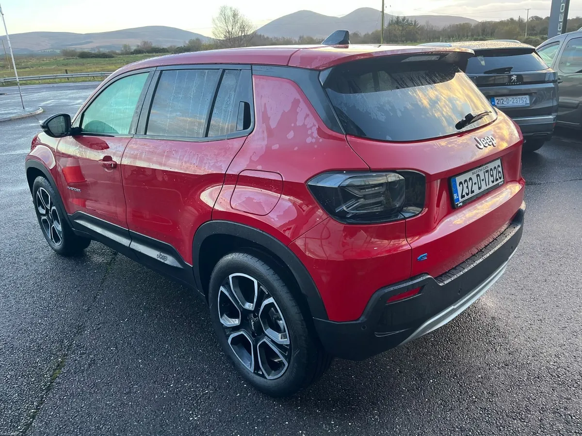 All New  Electric Jeep Avenger (Launch Edition) - Image 4