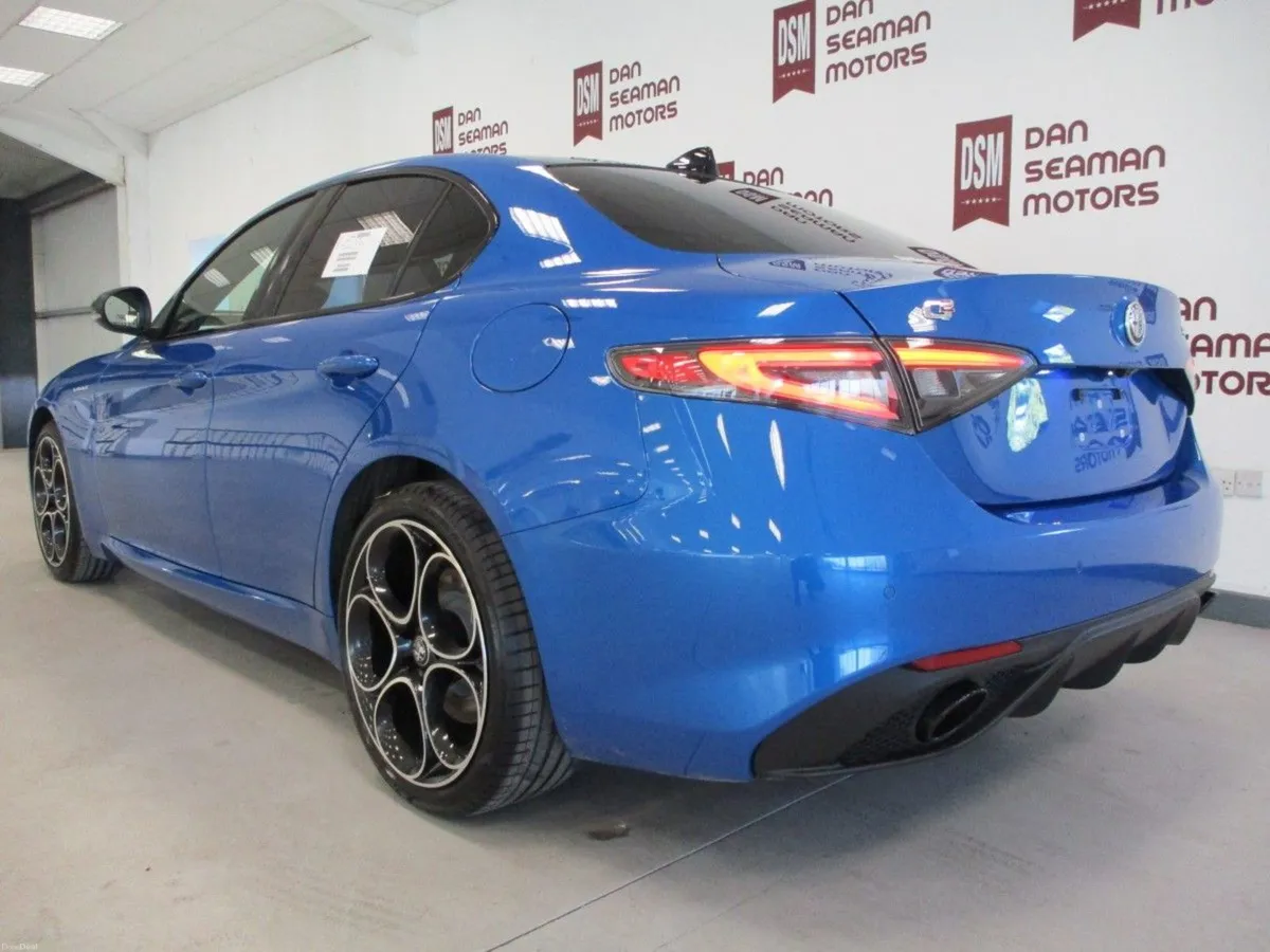 NEW 262 OFFERS-ALFA ROMEO GIULIA VELOCE - Image 6
