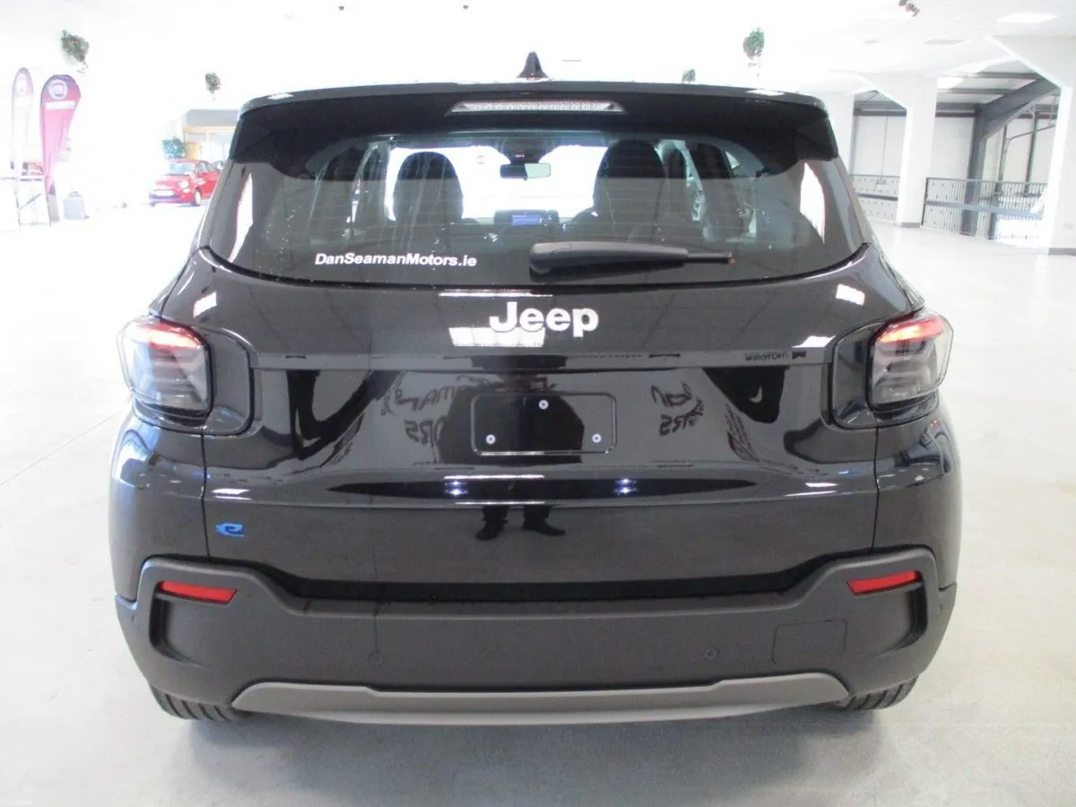 AVENGER LONGITUDE EV NEW 262 OFFER 3.9% PCP - Image 6