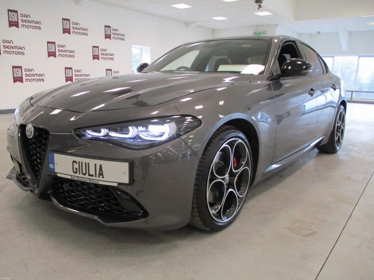 NEW 261 OFFERS-ALFA ROMEO GIULIUA VELOCE - Image 4