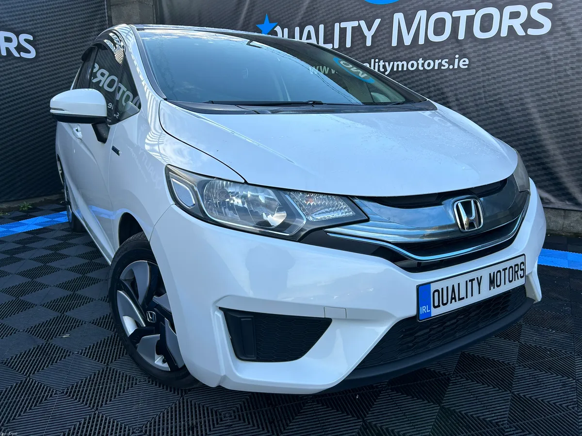 2015 HONDA FIT HYBRID AUTO (S93) - Image 2