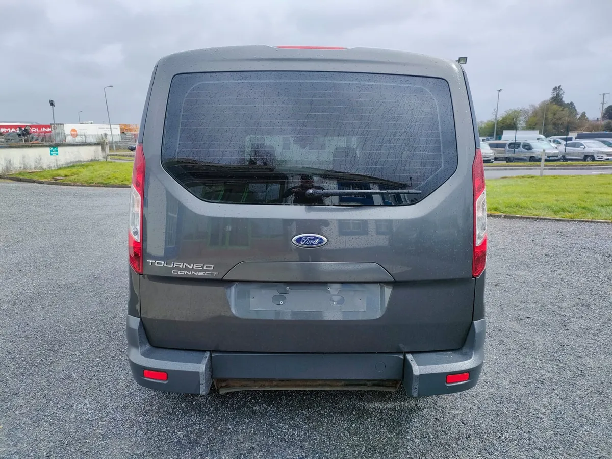 Wheelchair Car - Image 6