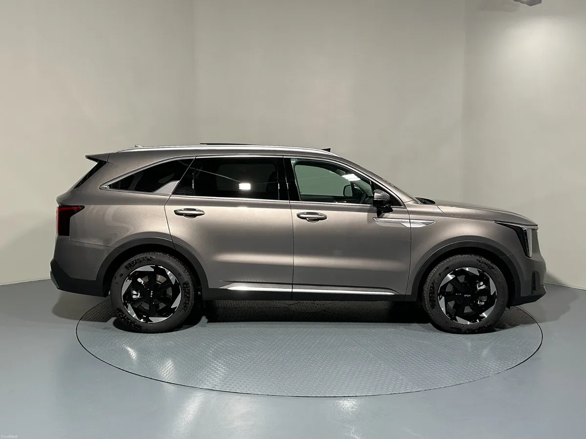 Kia Sorento PE Volcanic  Sand 2026 - Image 5