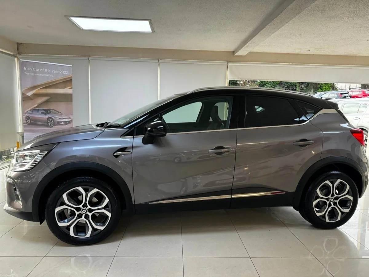 Renault Captur Techno TCE - Image 4