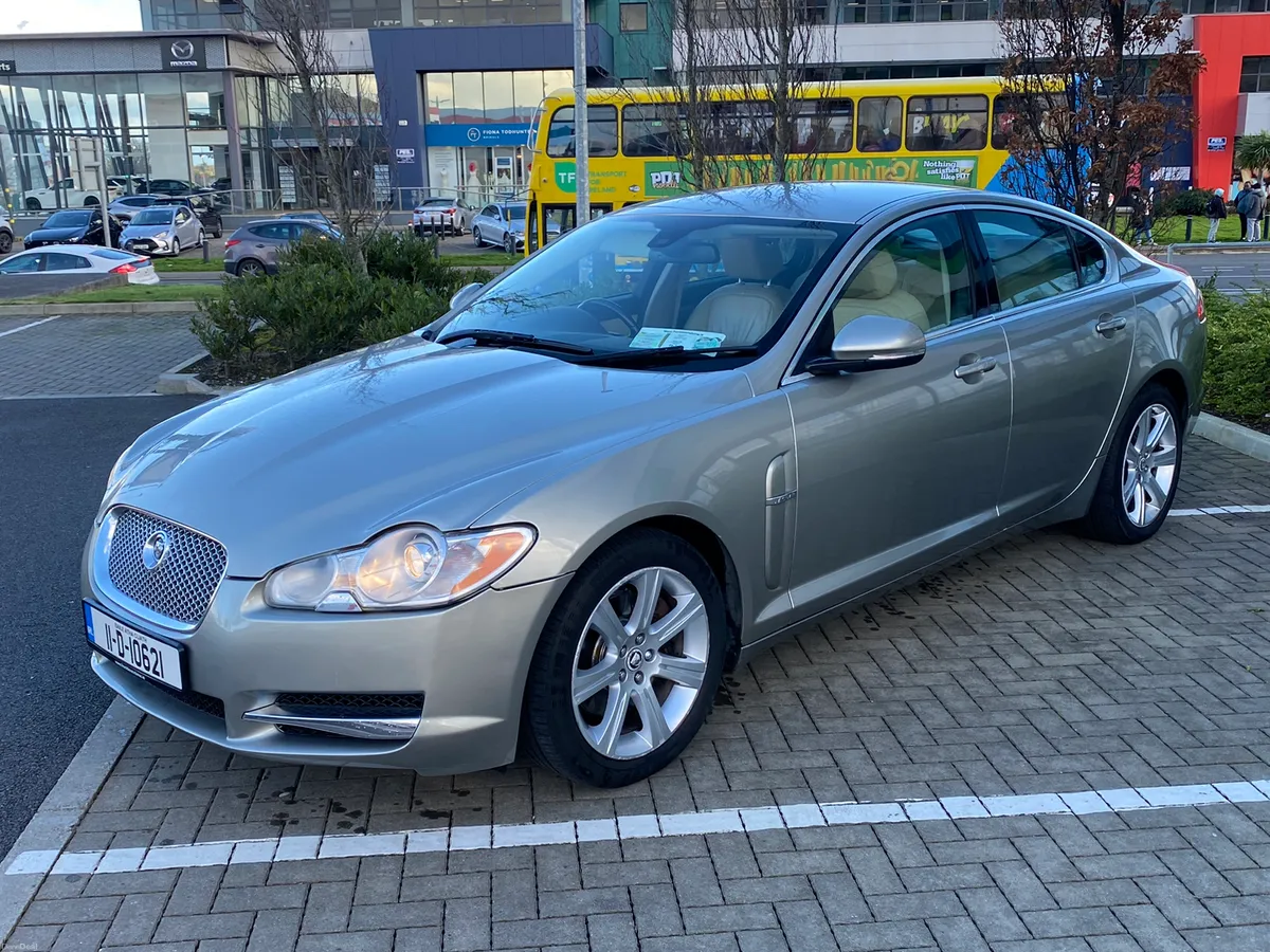 Jaguar XF 3.0D Winter Pack - Image 4