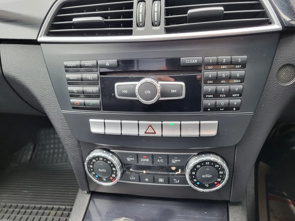 Mercedes-Benz C220 CDI 2012 - Image 6