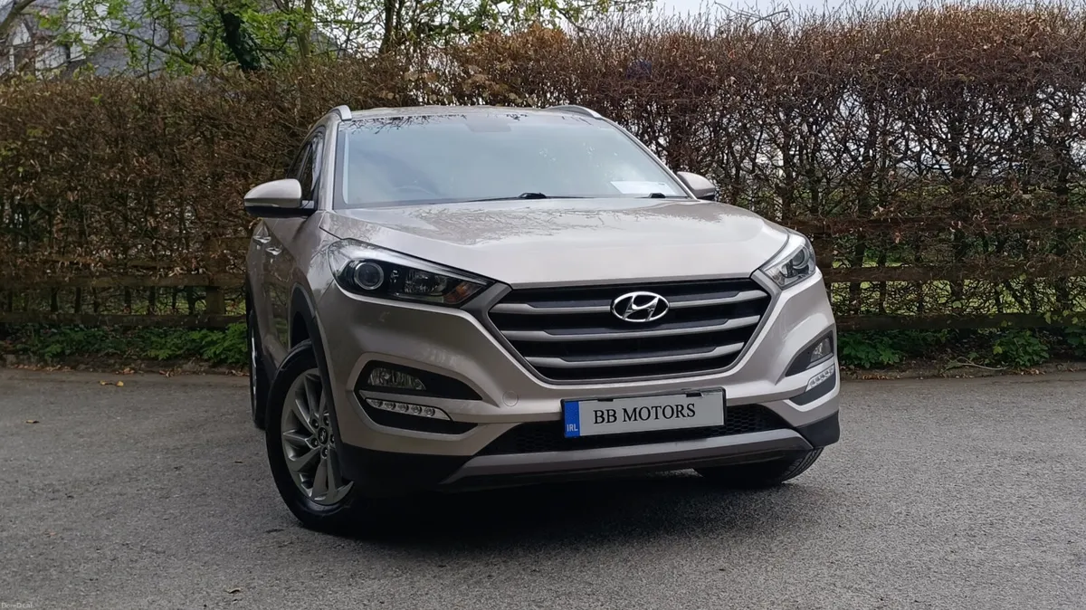 Hyundai Tucson 1.7 D Comfort Plus - Image 2