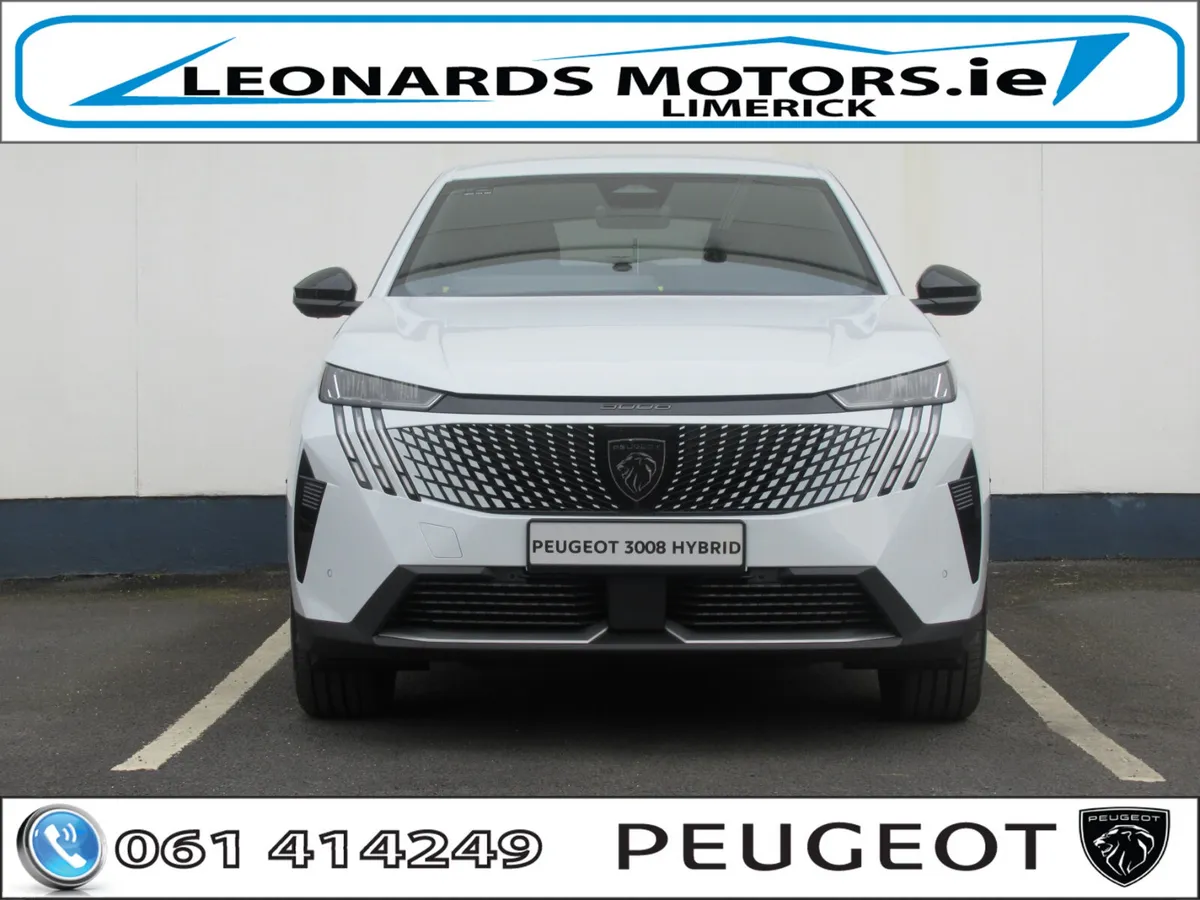 New Peugeot 3008 Allure 1.2 Hybrid 145bhp - Image 2
