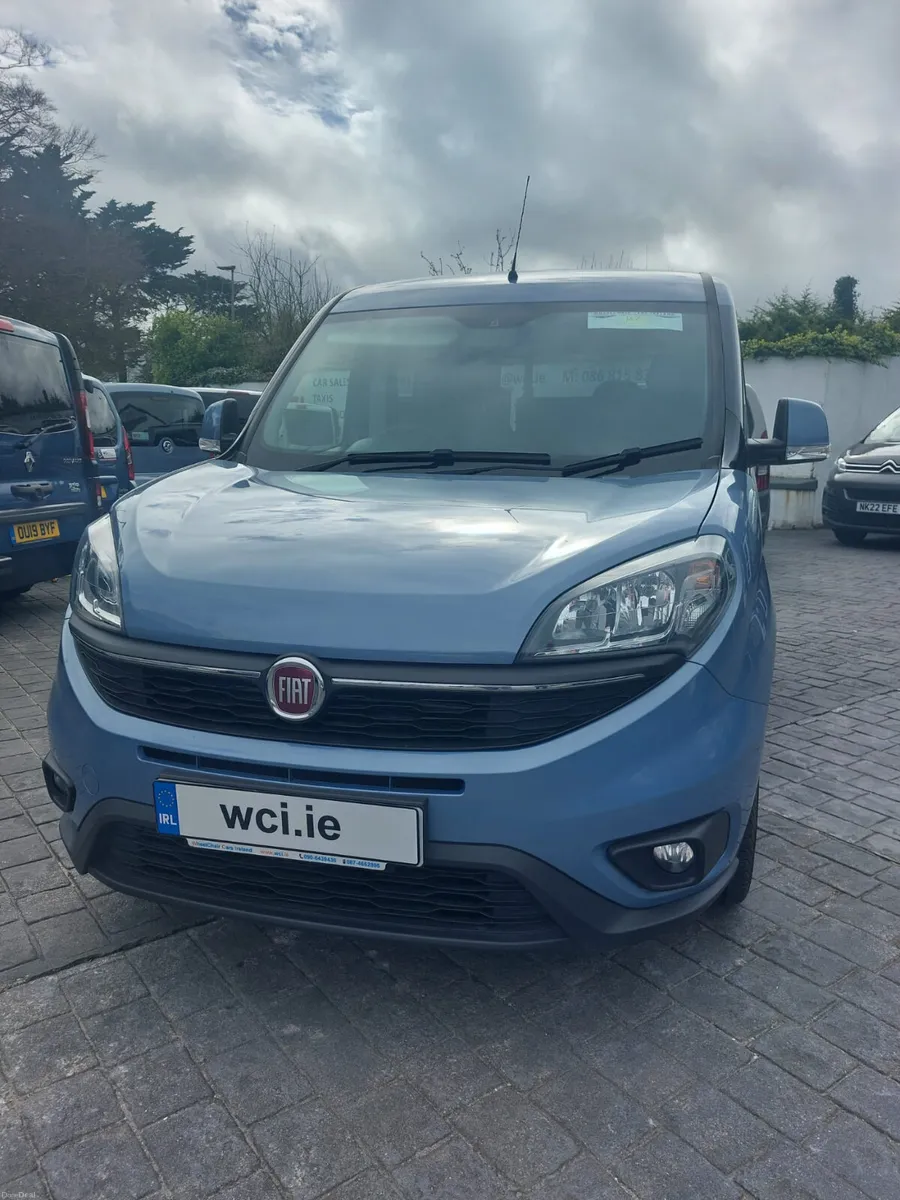 2020 Wheelchair Accessible Fiat Doblo - Image 3