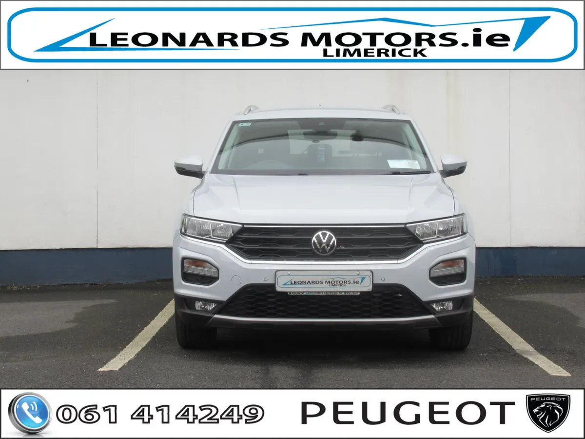 211 Volkswagen T-Roc Design 1.0P **REDUCED** - Image 2