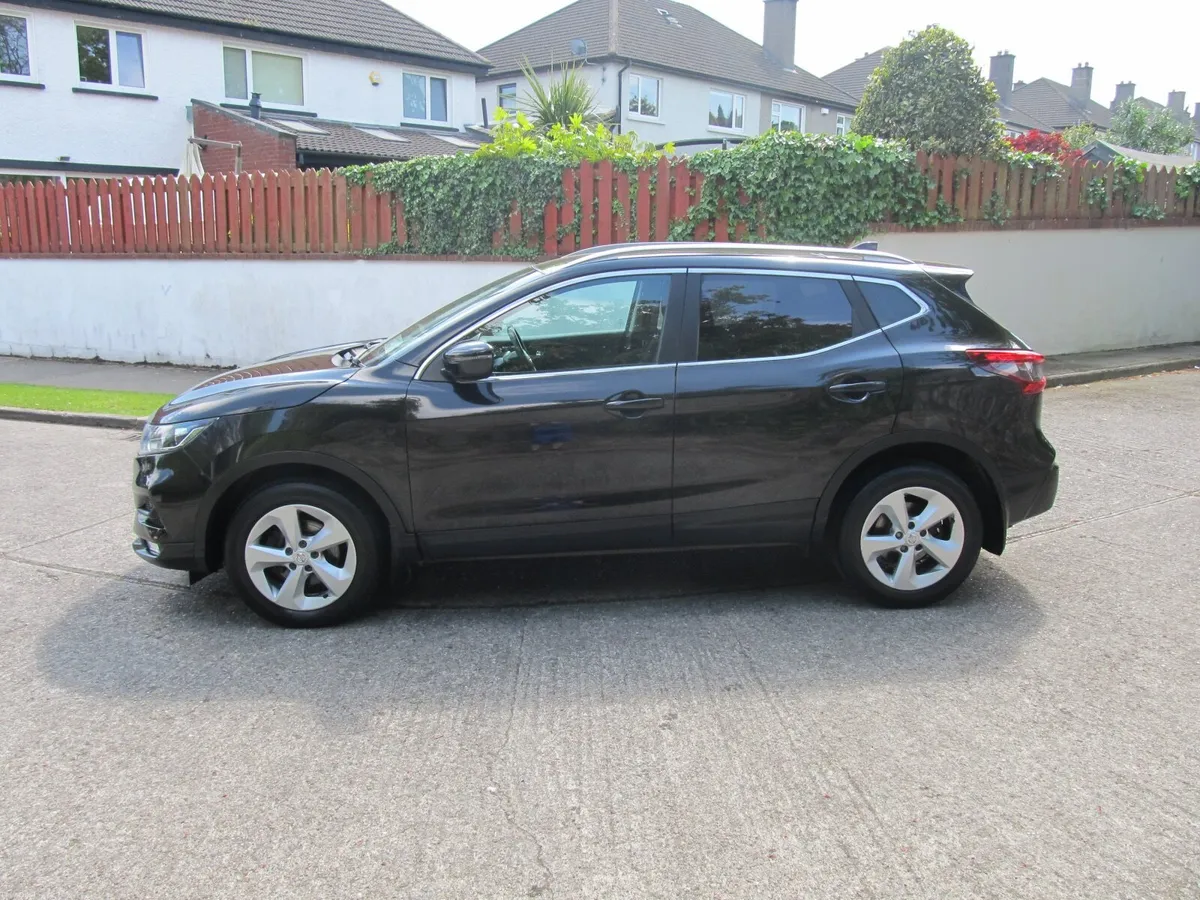 Nissan Qashqai 2018 1.5 Diesel SV Reverse Camera - Image 4
