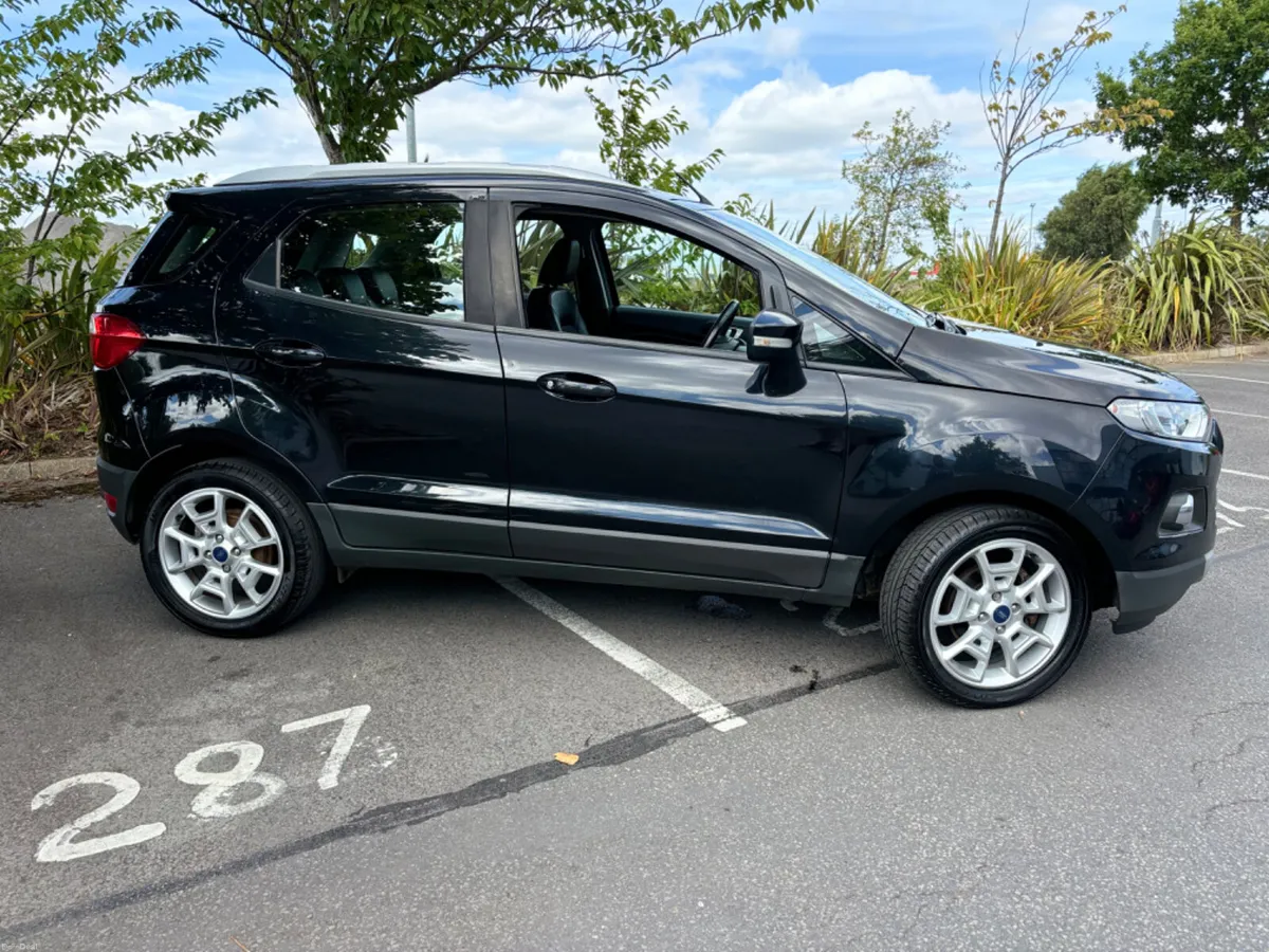 181 Ford Eco Sports 1.5 TDCI ZTech ~ Titanium - Image 5