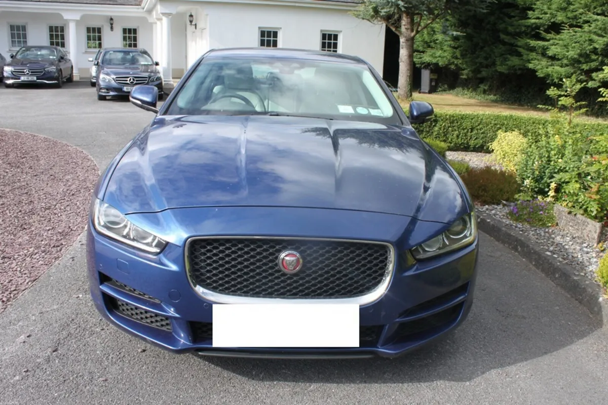 JAGUAR 2.0L XE PRESTIGE AUTO, 2015 (R/C Engine) - Image 1