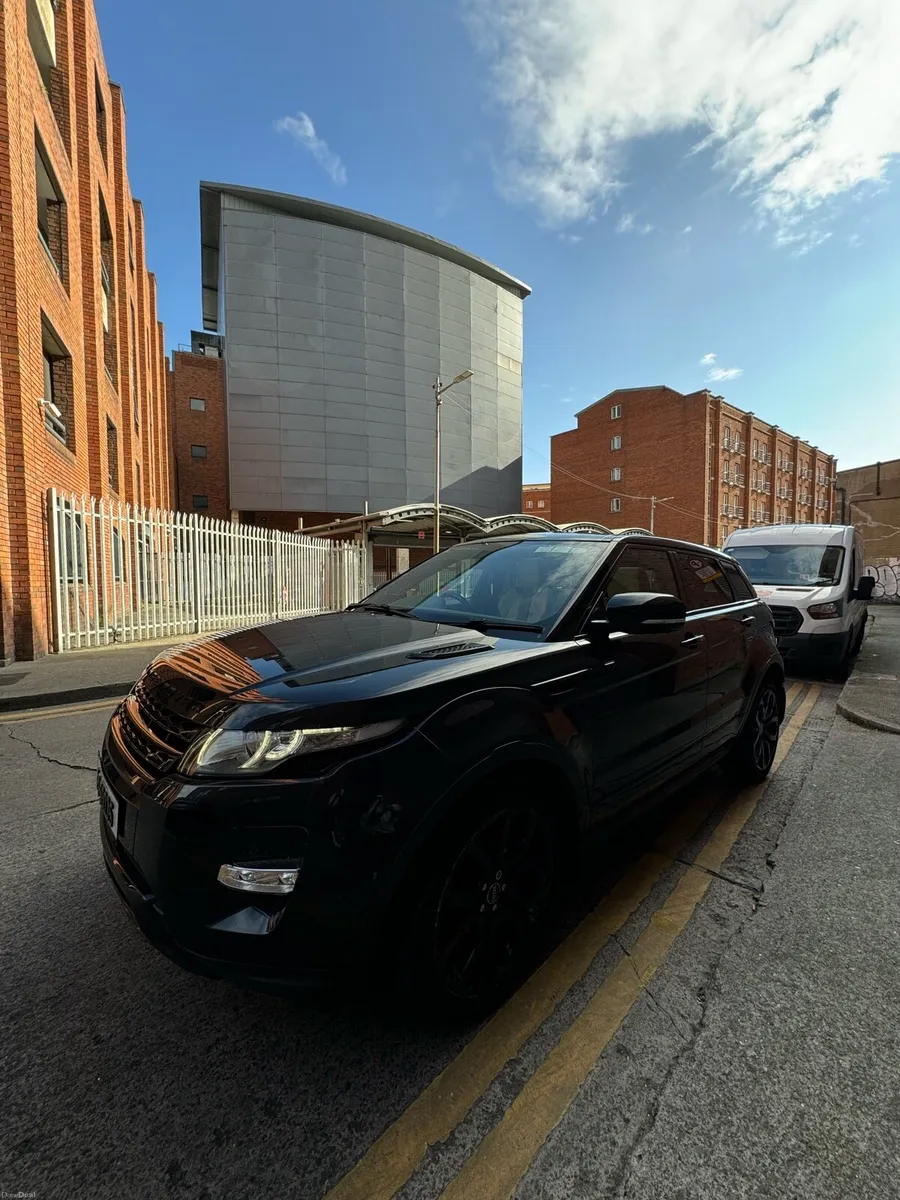 RANGE ROVER EVOQUE ALL BLACK - Image 6