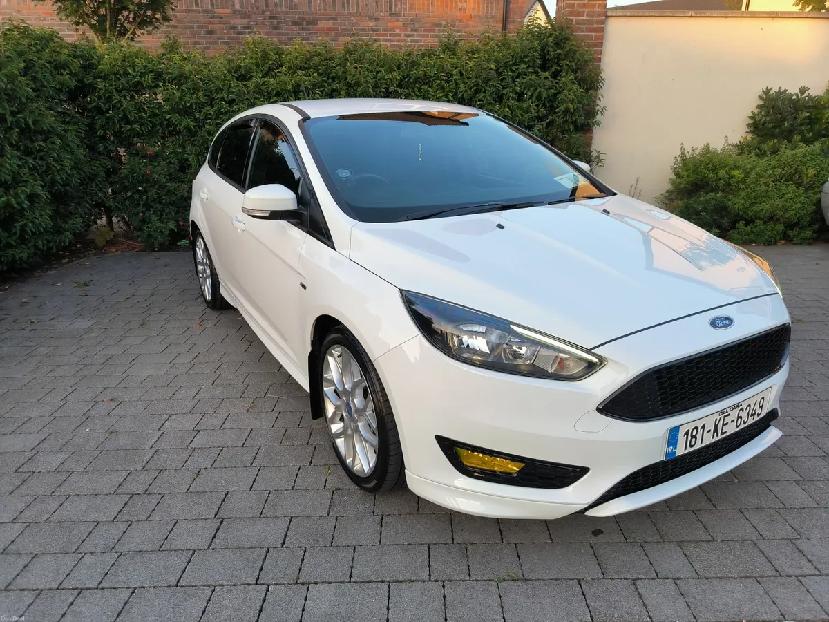 Ford Focus 1.0 St line Ecoboost 140PS ⭐⭐52000mls⭐⭐ - Image 1