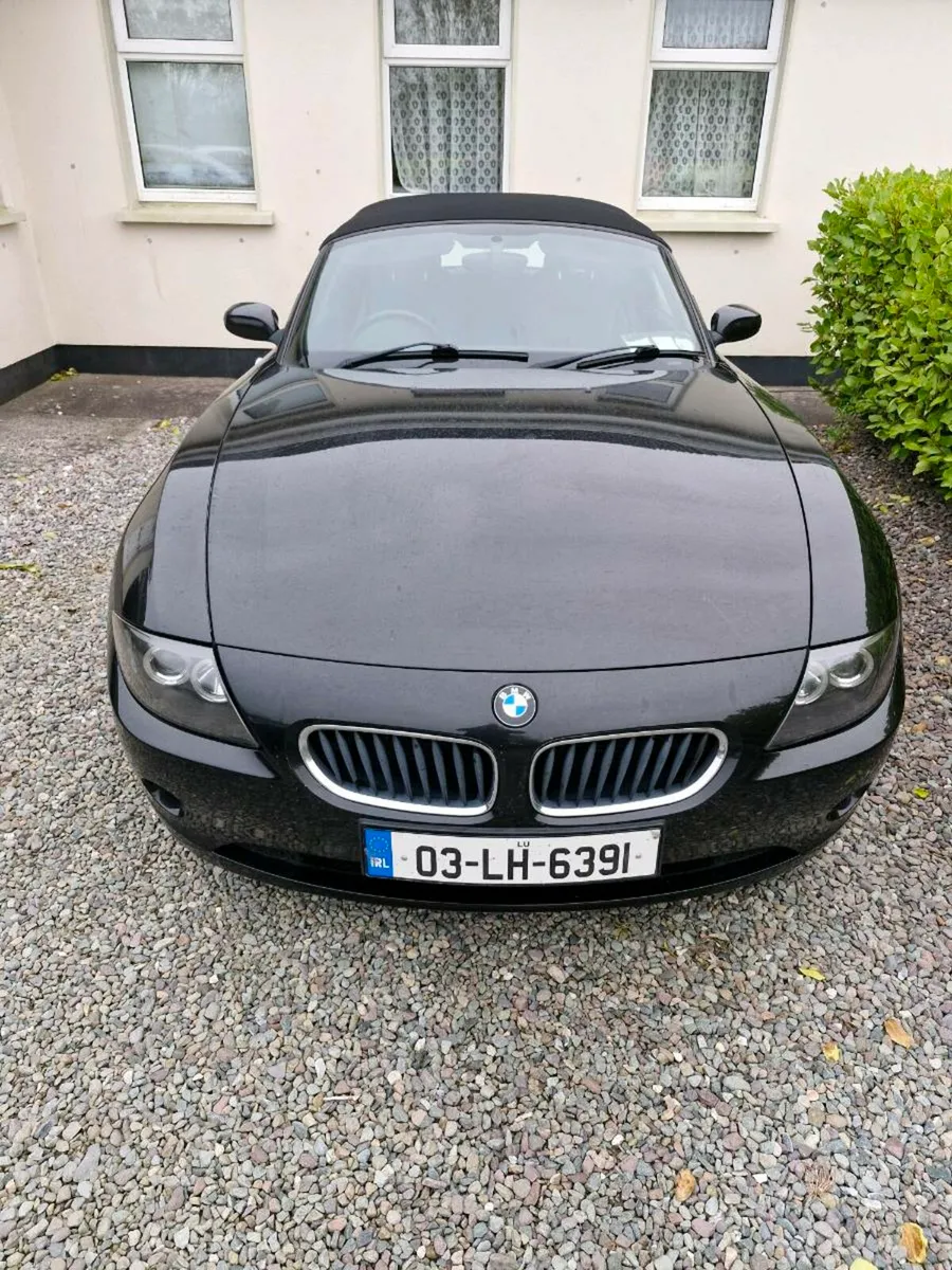 BMW Z4 convertible - Image 4