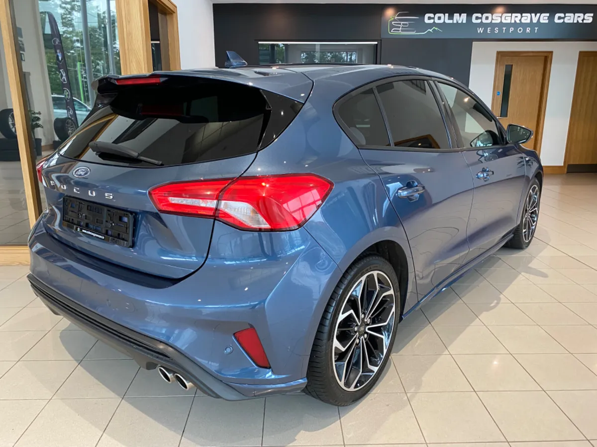 Ford Focus 2021 St-line Edition 5DR 1.5 TD 120 M6 - Image 5