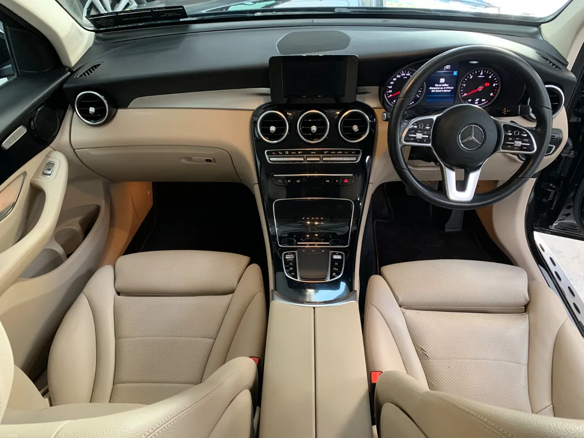Mercedes-Benz GLC-Class 2020  AUTOMATIC - Image 5