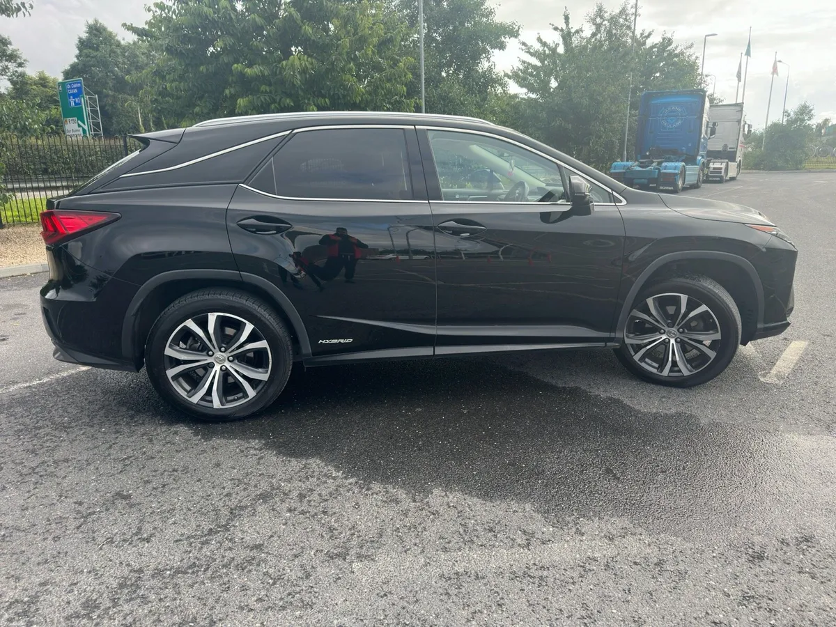 Lexus RX 450H - Image 1
