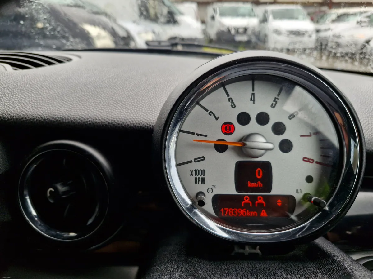 🦏 Mini Cooper S. 2012 bayswater edition.NEW NC 🦏 - Image 4