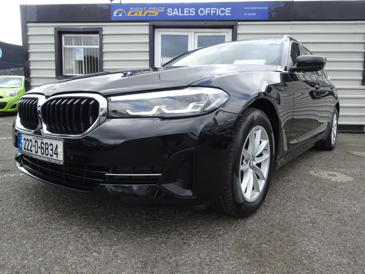 BMW 520 DIESEL X DRIVE SE TOURING STUNNING CAR - Image 3