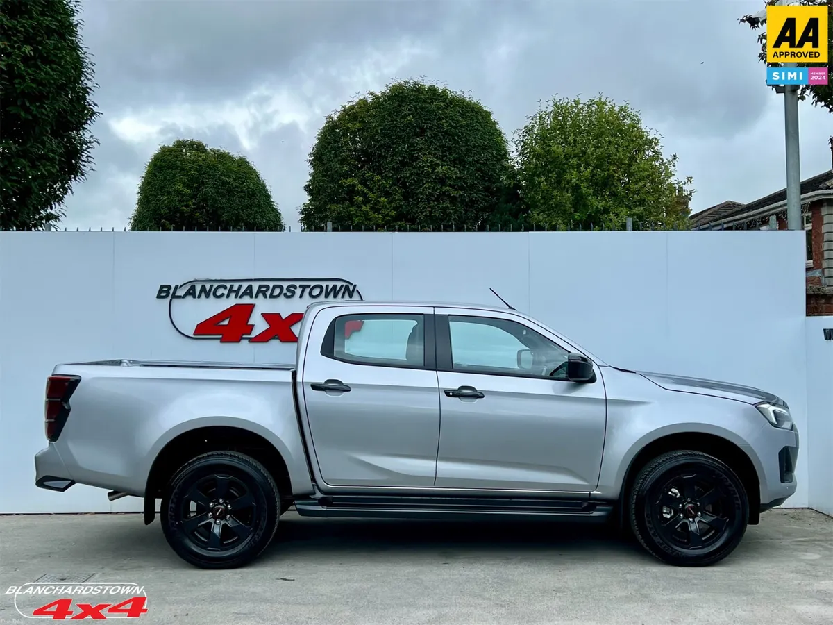 261 ISUZU DMAX LSE® NEW FACELIFT MODEL VATQ - Image 4