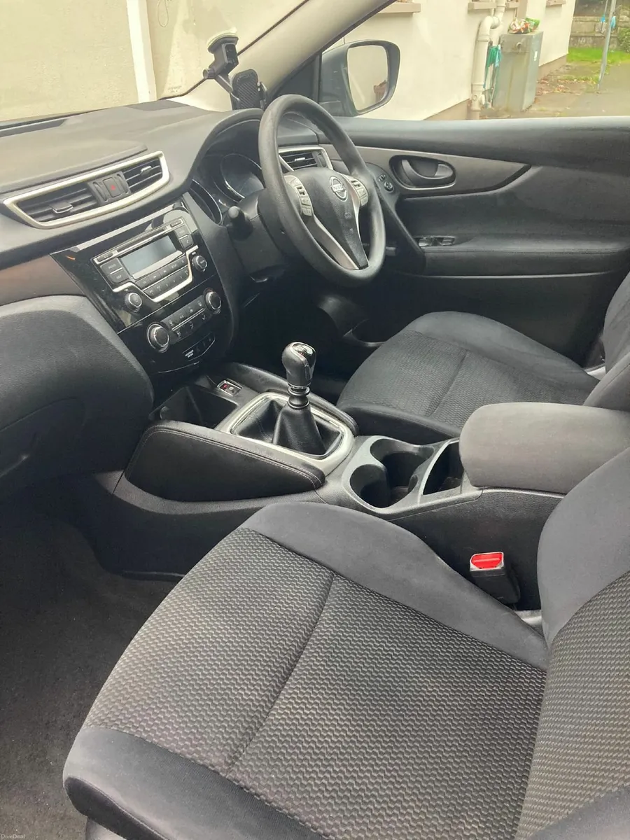 Nissan Qashqai 2014 - NCT December 2025 - Image 4