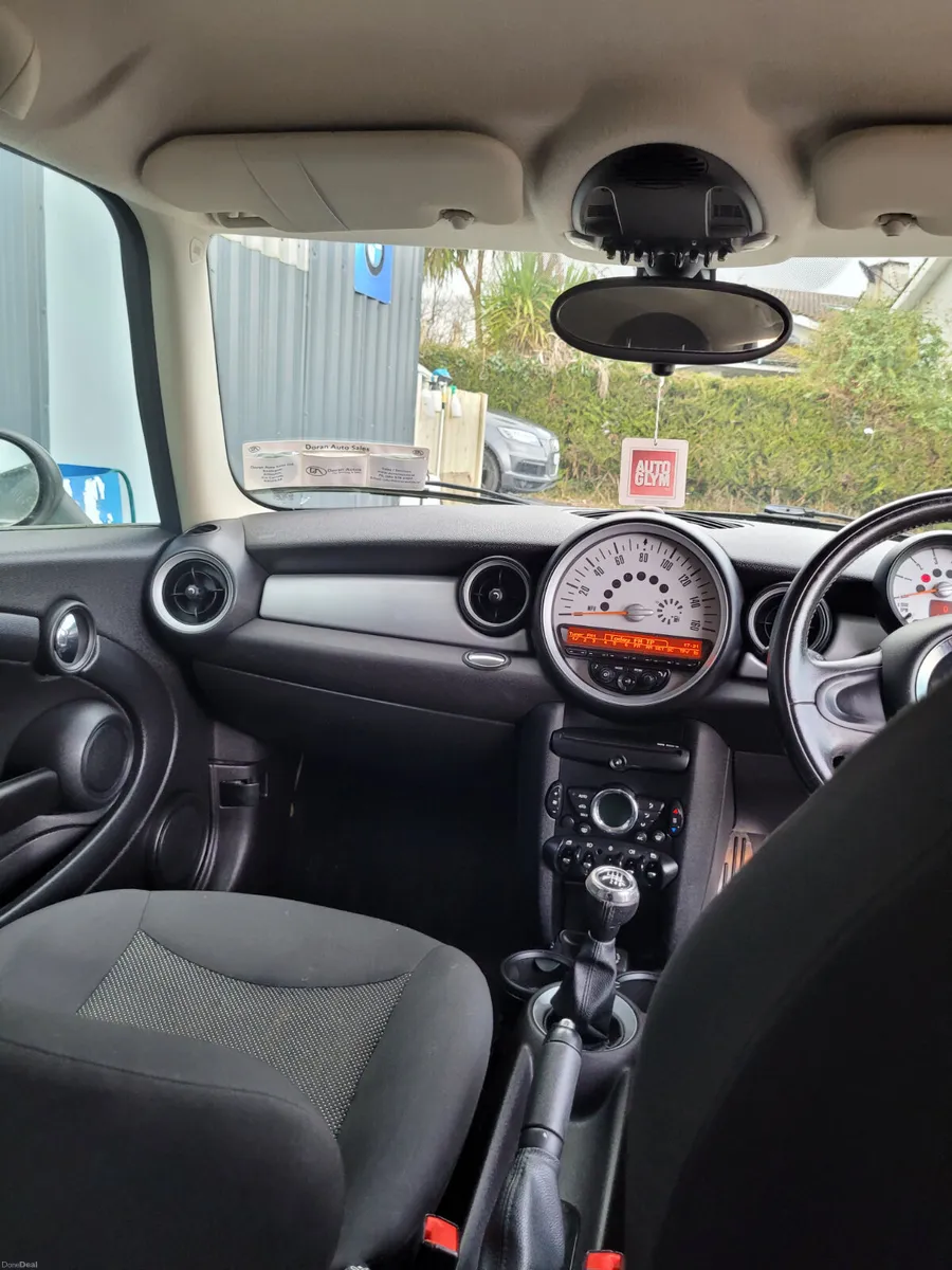 Mini Cooper 1.6 dsl! New NCT! - Image 5