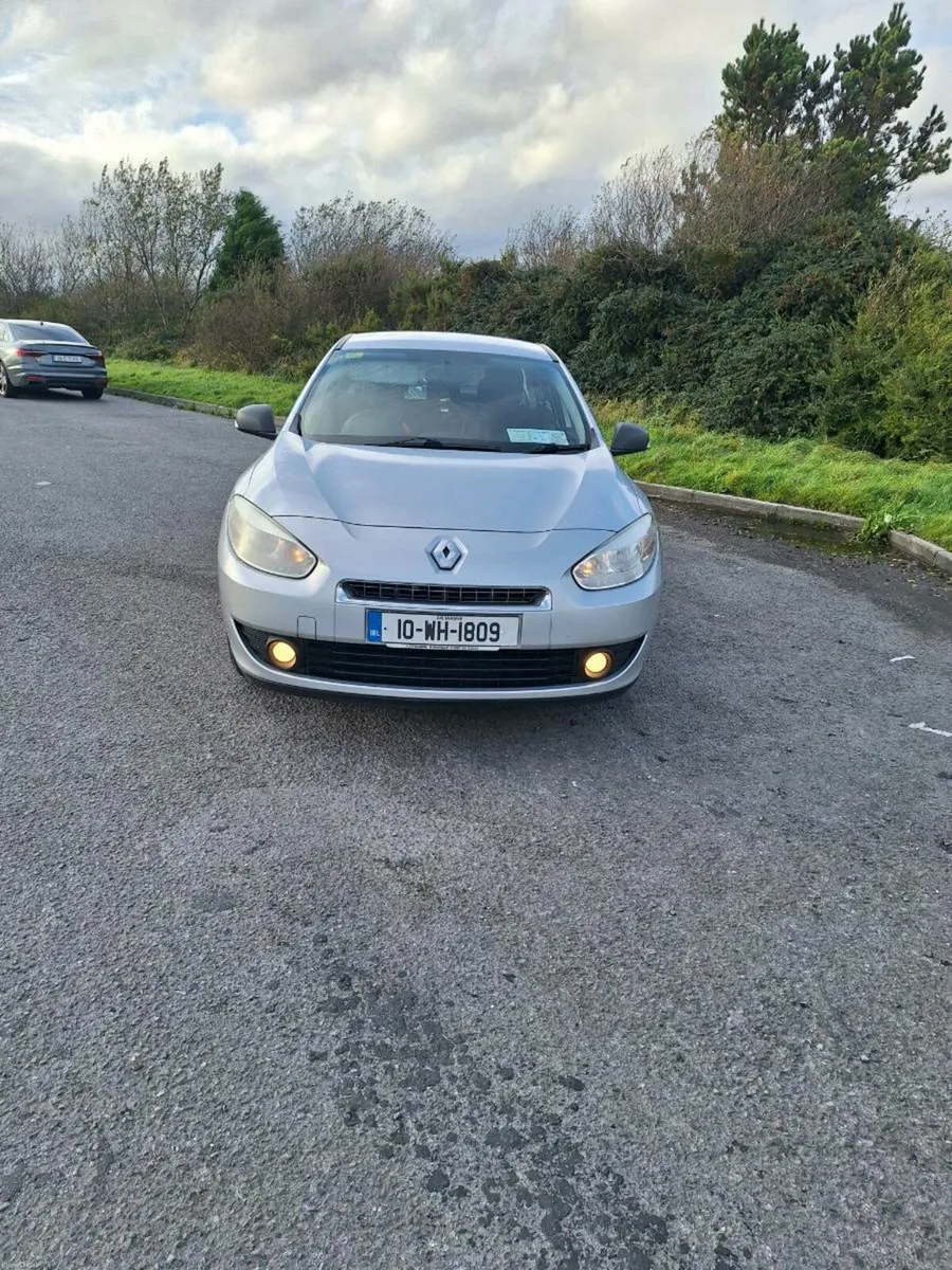 Renault Fluence *In Excellent Condition* - Image 3