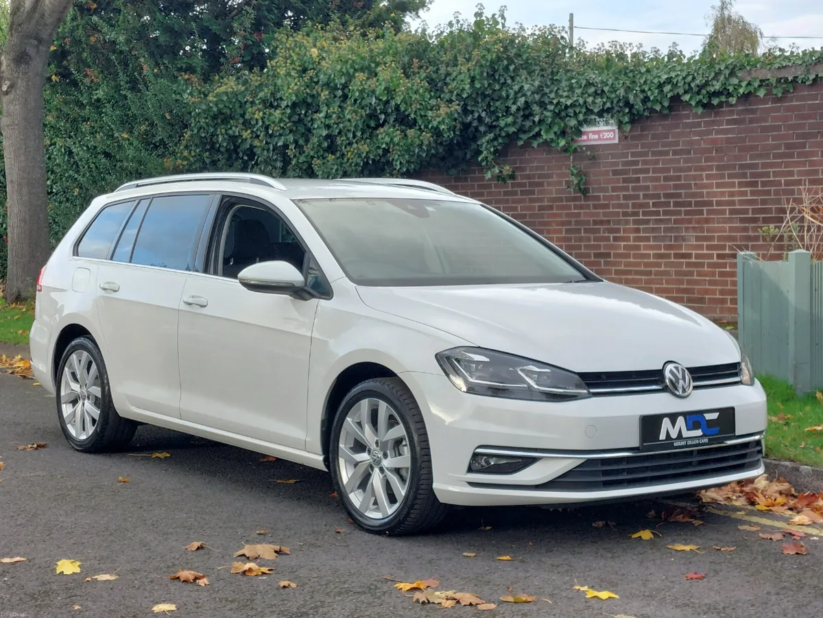 Volkswagen Golf Estate Highline Automatic 2018 - Image 4