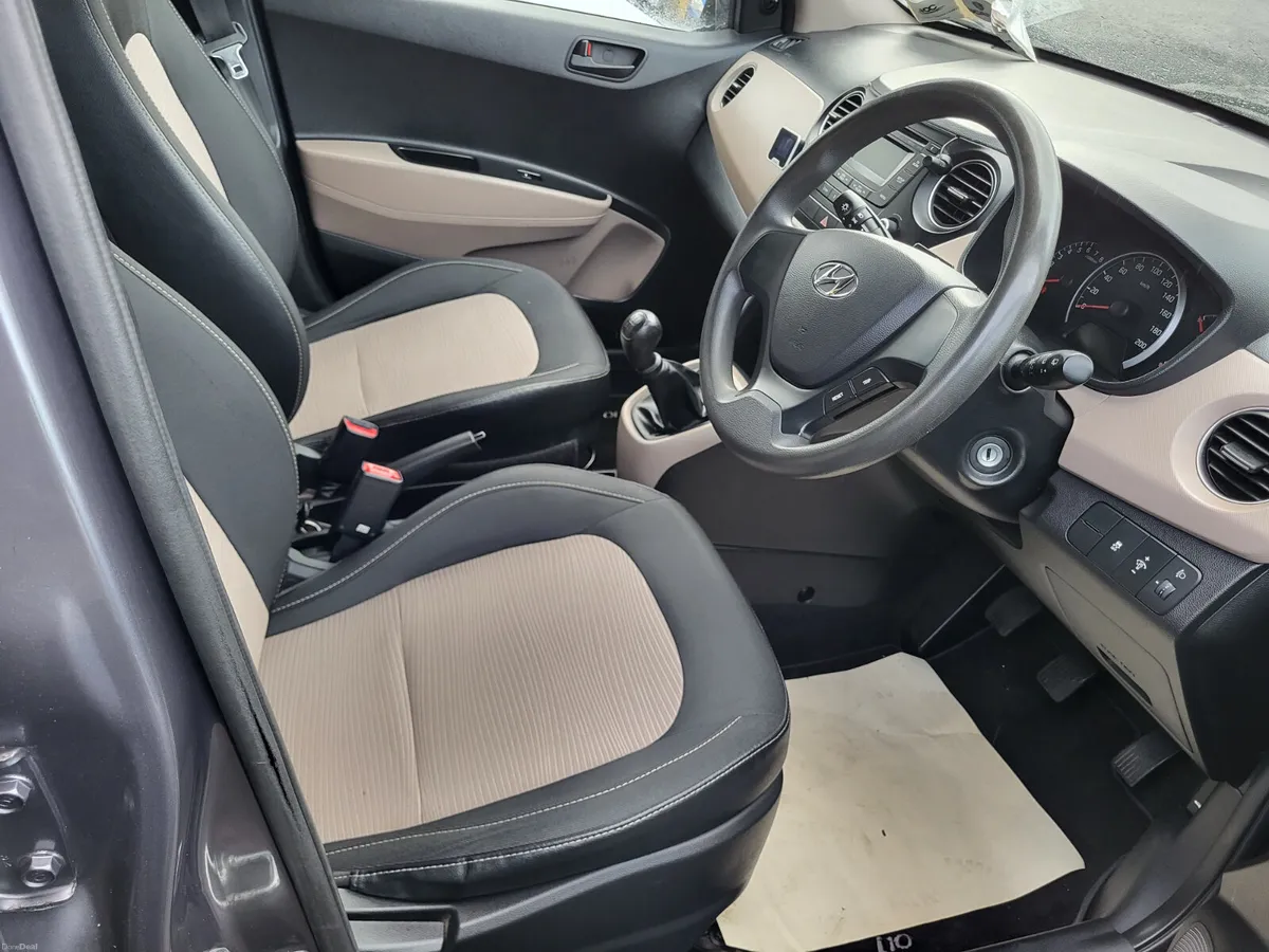 Hyundai i10 2015 1.0 5 Door - Image 5