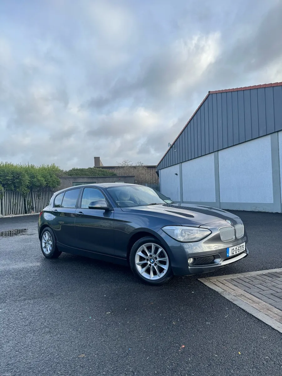 BMW 1 Series 118  1.6 Petrol  Full Option - Image 2