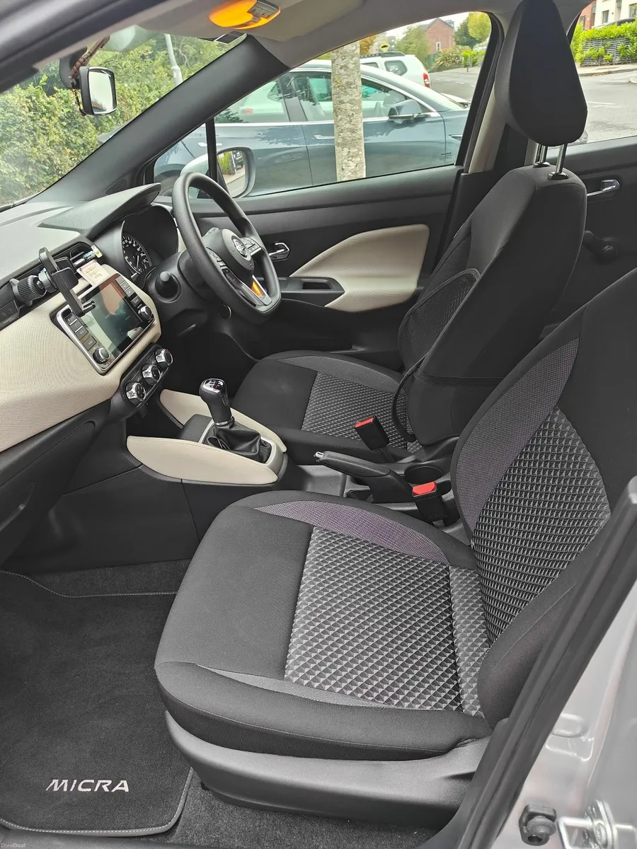 Nissan Micra 2019/2   Petrol 1.0 - Image 3