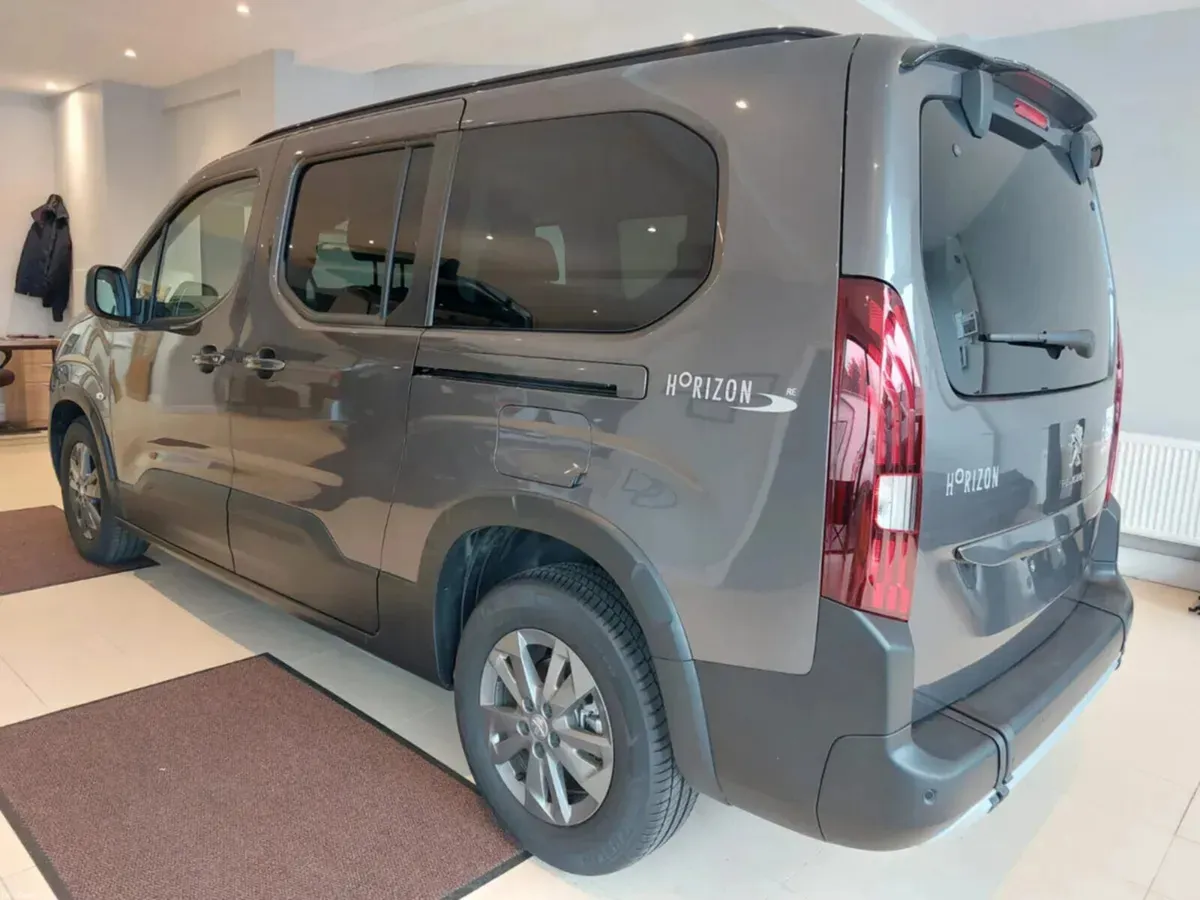 Wheelchair Accessible Peugeot Rifter Horizon - Image 3
