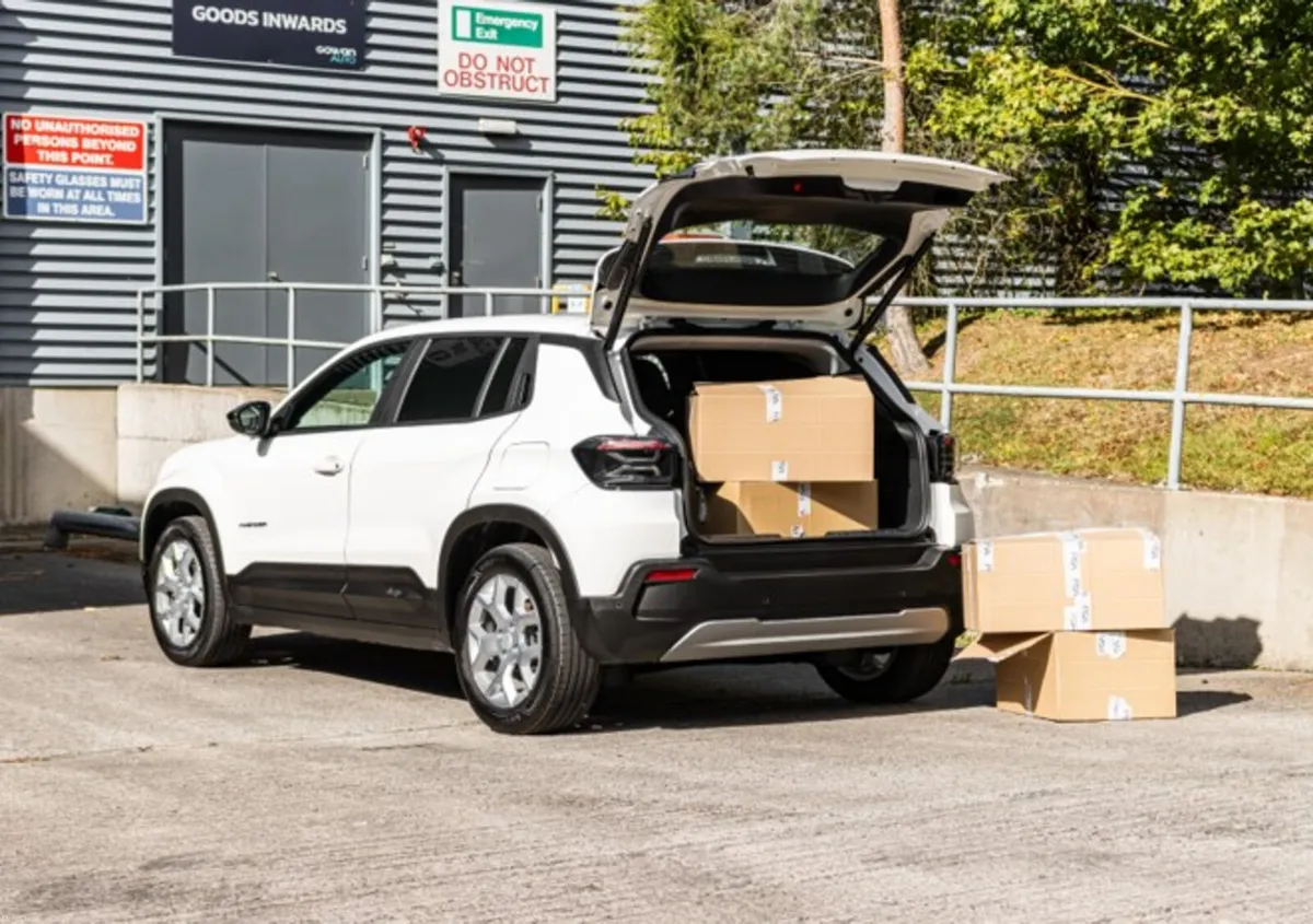 NEW 261 OFFERS- JEEP AVENGER LONGITUDE COMMERCIAL - Image 2