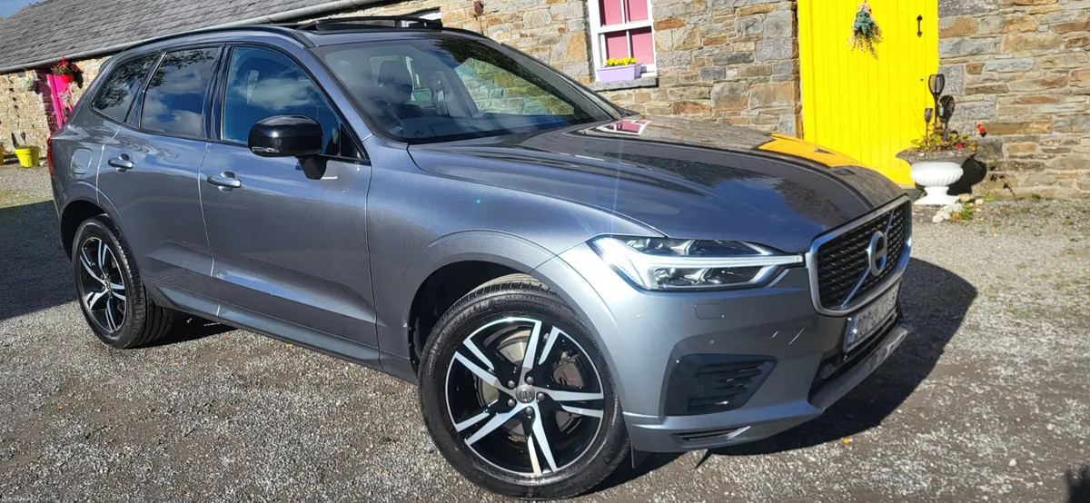 Volvo XC60 2020 R DESIGN T8 394BHP 4WD - Image 2