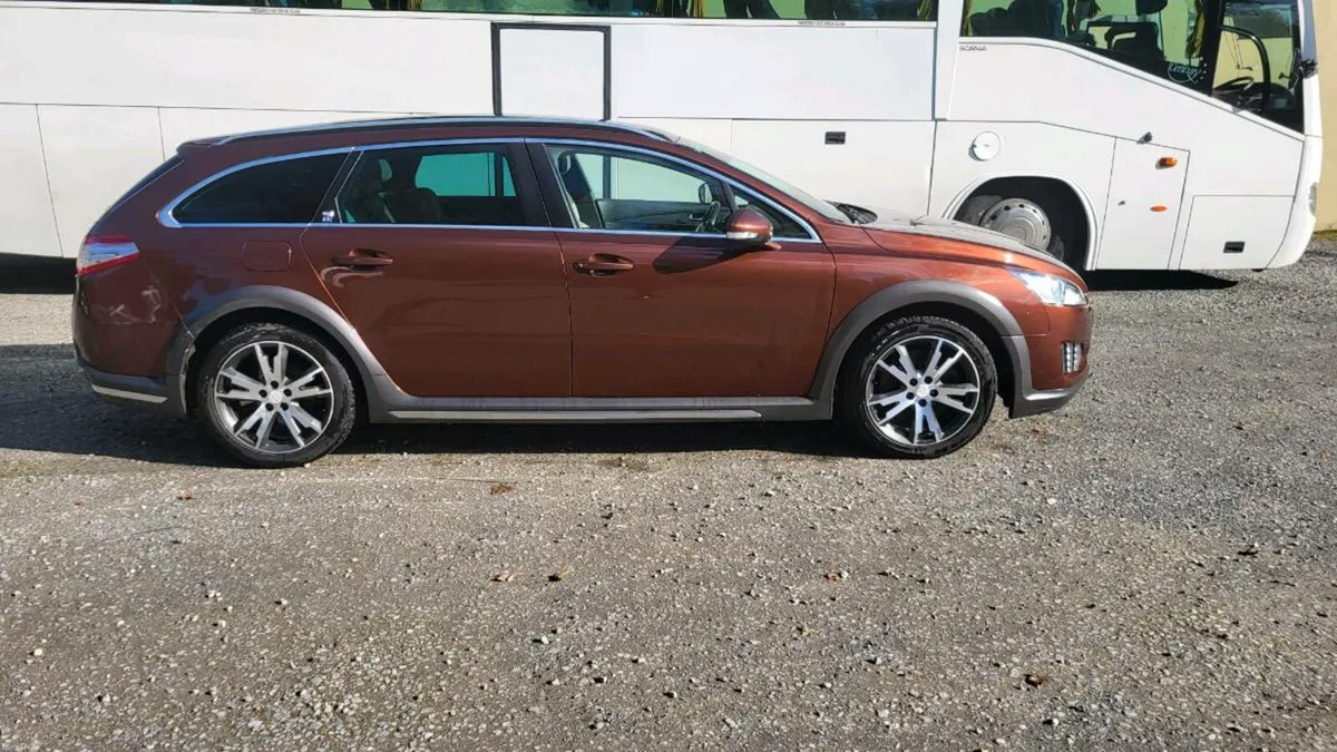 Peoguet  508RXH 2.0ldiesel hybrid - Image 1