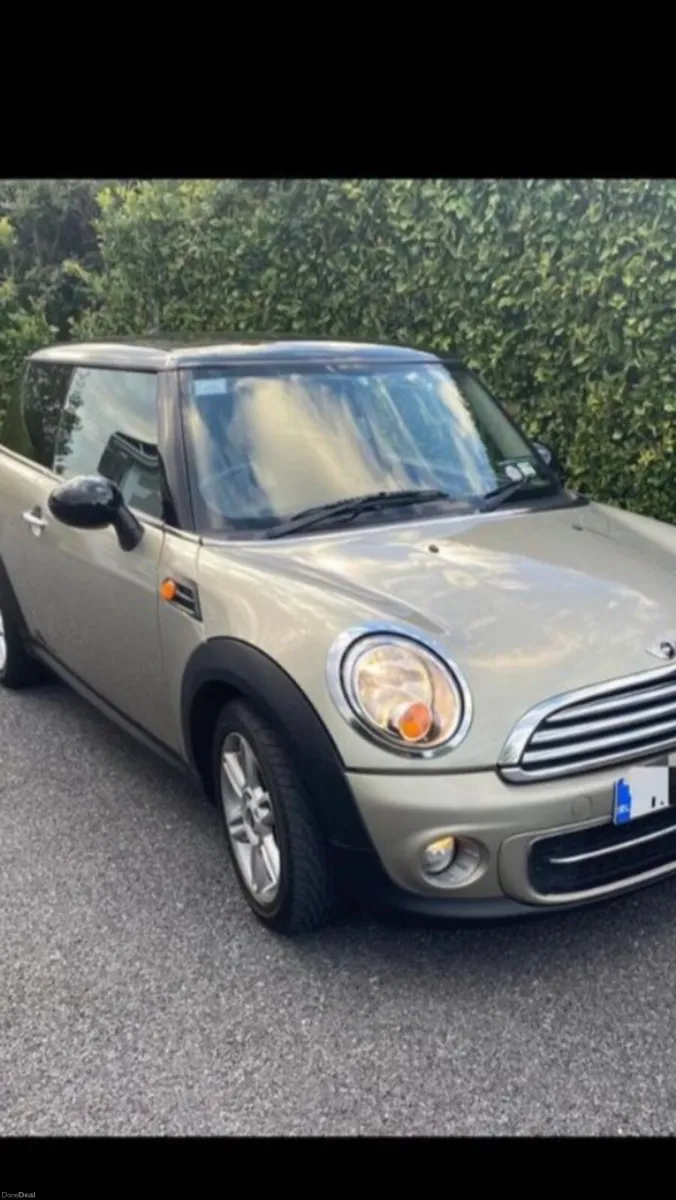 Mini Cooper 2011 - Image 3