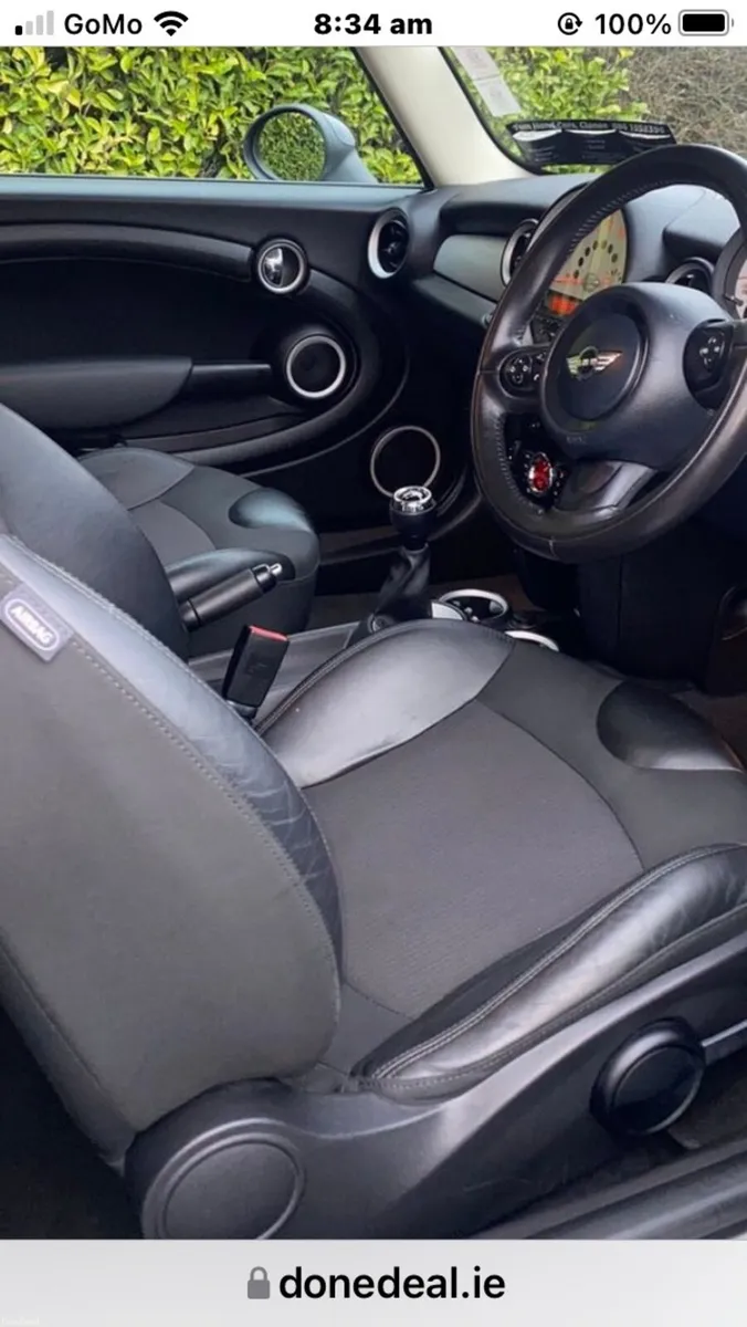 Mini Cooper 2011 - Image 2