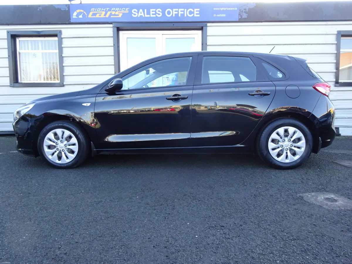 HYUNDAI I 30 CLASSIC 1.6 DIESEL TRADE SALE - Image 4