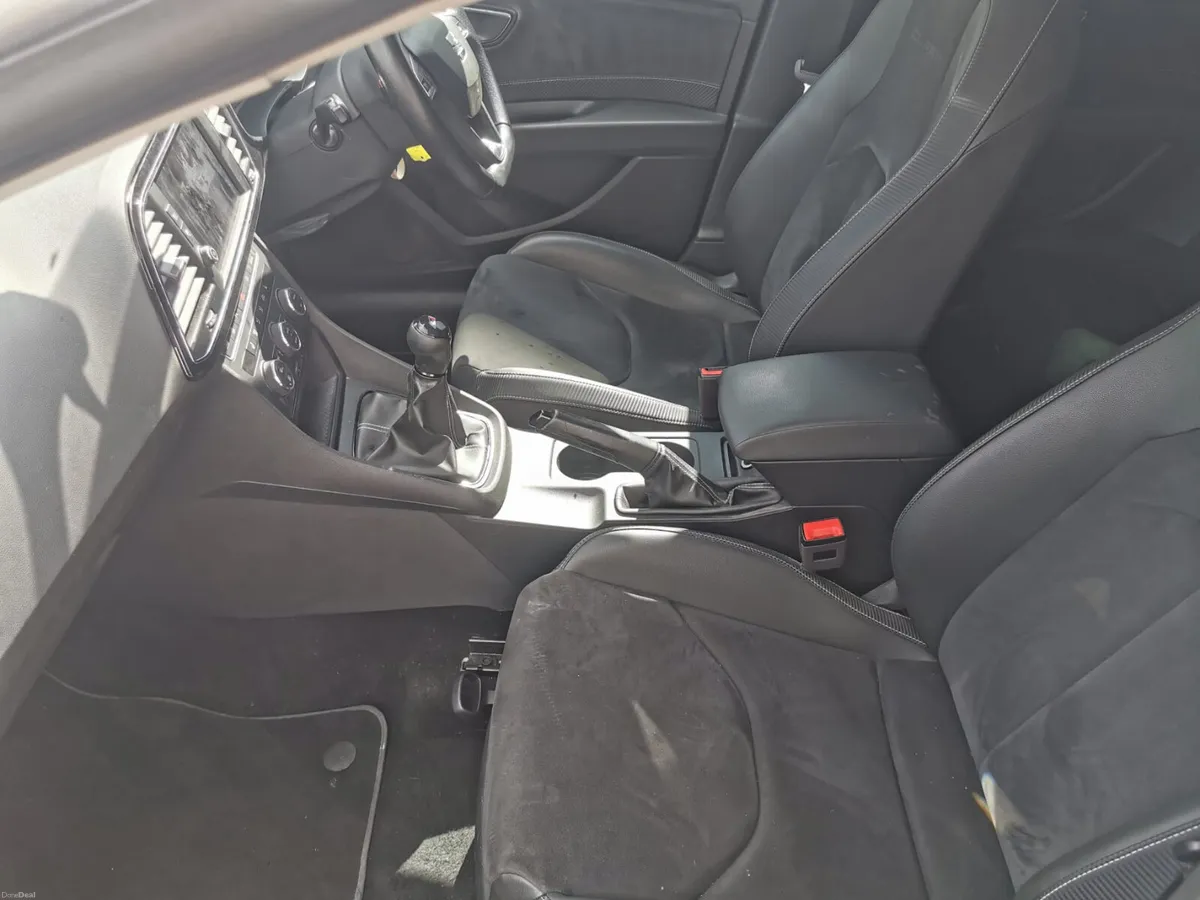SEAT Leon 2015 - Image 4