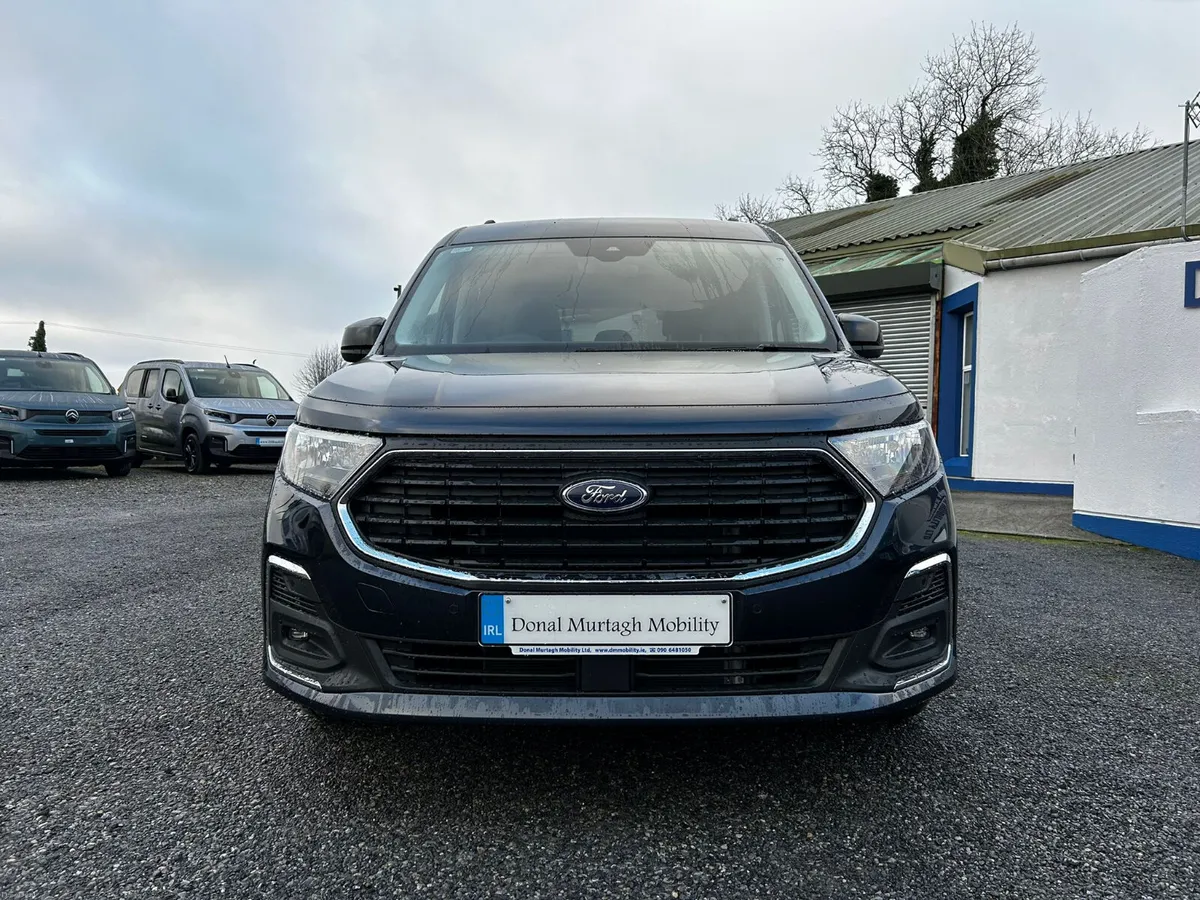 New Taxi Spec WAV *Auto* 7 Seater* - Image 2