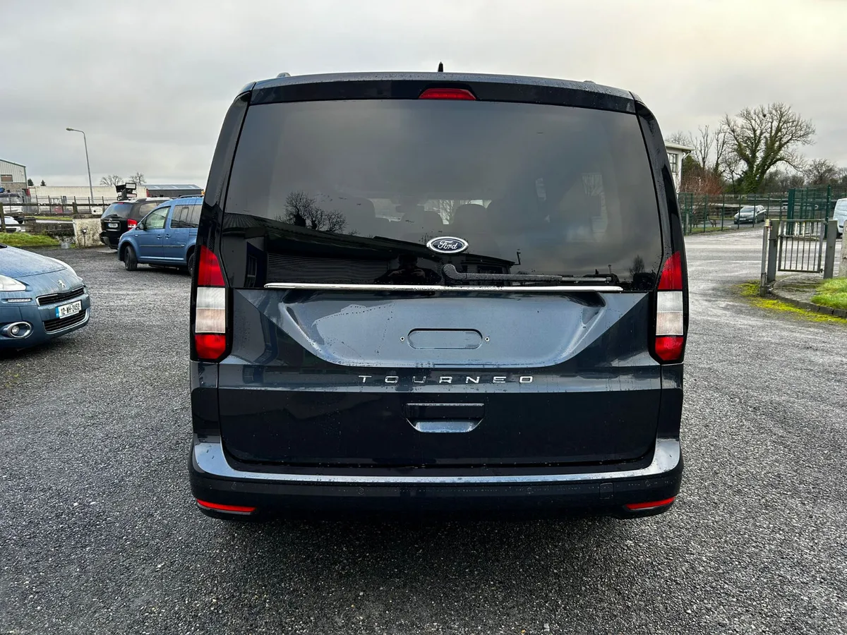New Taxi Spec WAV *Auto* 7 Seater* - Image 5